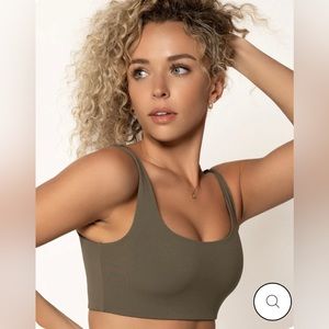 LYCIT scoop neck bra size SMALL